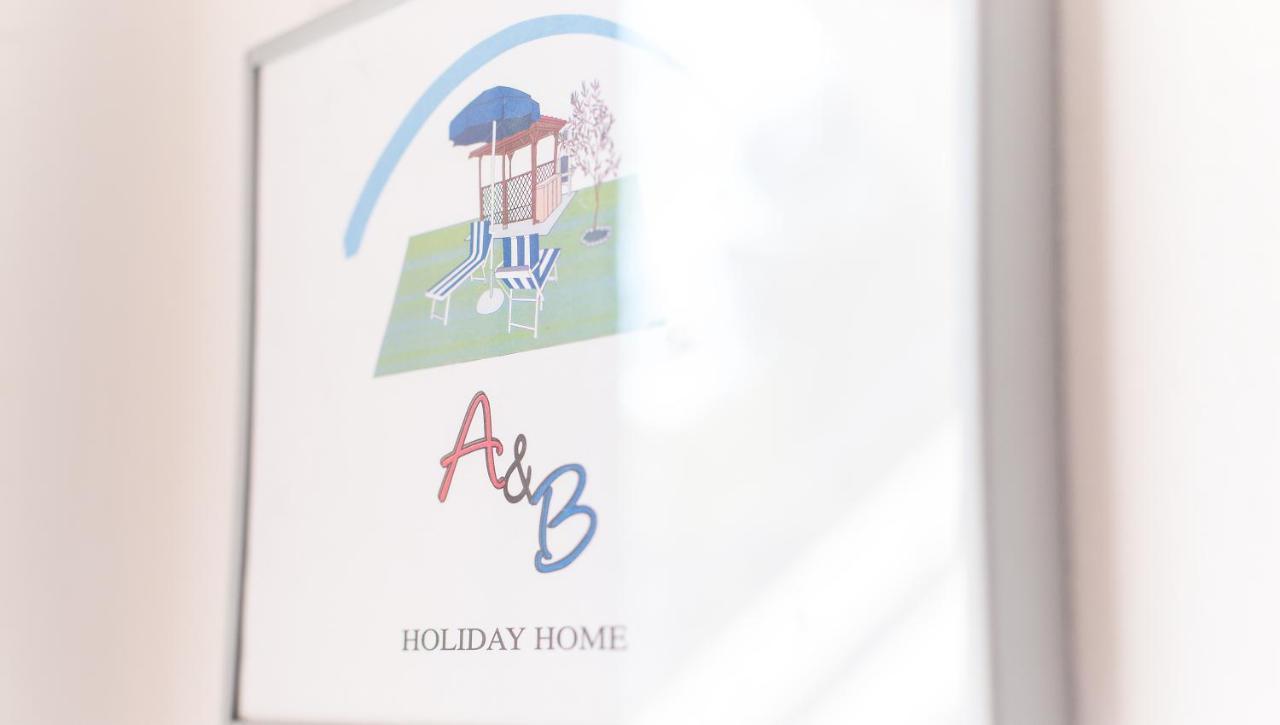 A & B Holiday Home Deiva Marina Εξωτερικό φωτογραφία